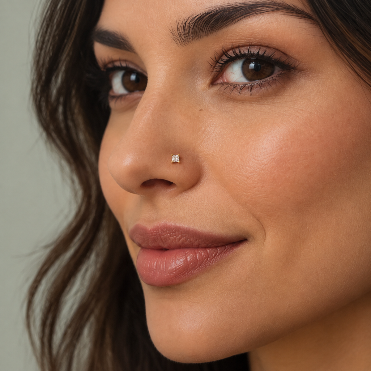 06N small square four-prong crystal nose stud worn on model