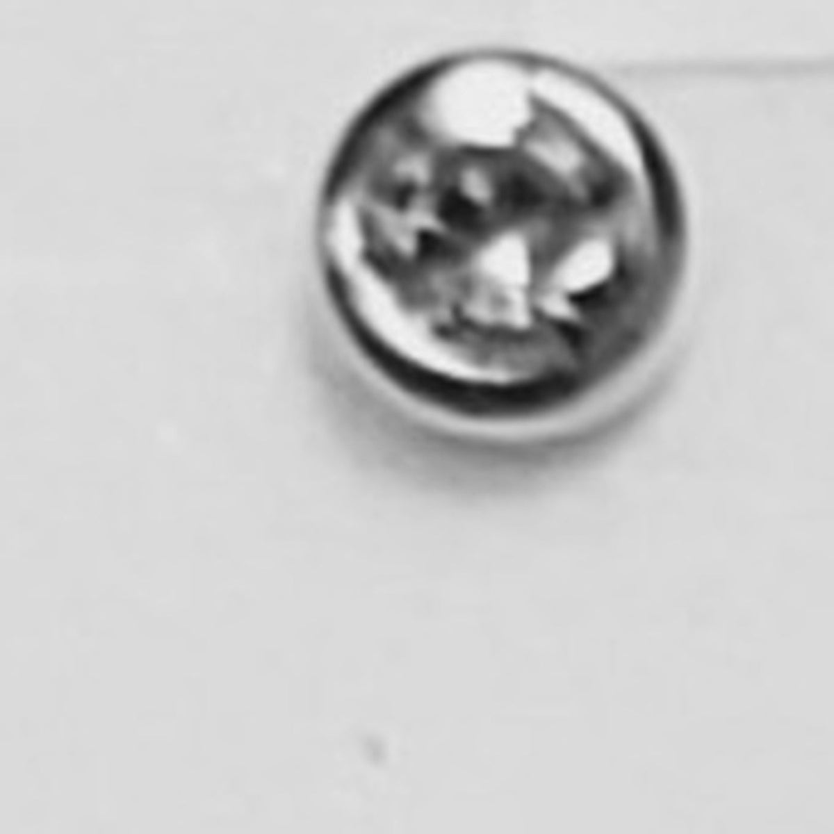 08 large bezel crystal L-shaped nose stud in silver